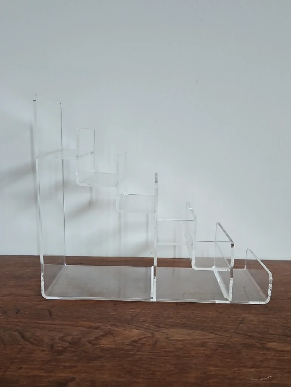 Clear Acrylic Tiered Wallet Organizer - Picture 2 of 3
